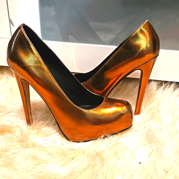 Aldo Shoes - Aldo Women Gold Pump